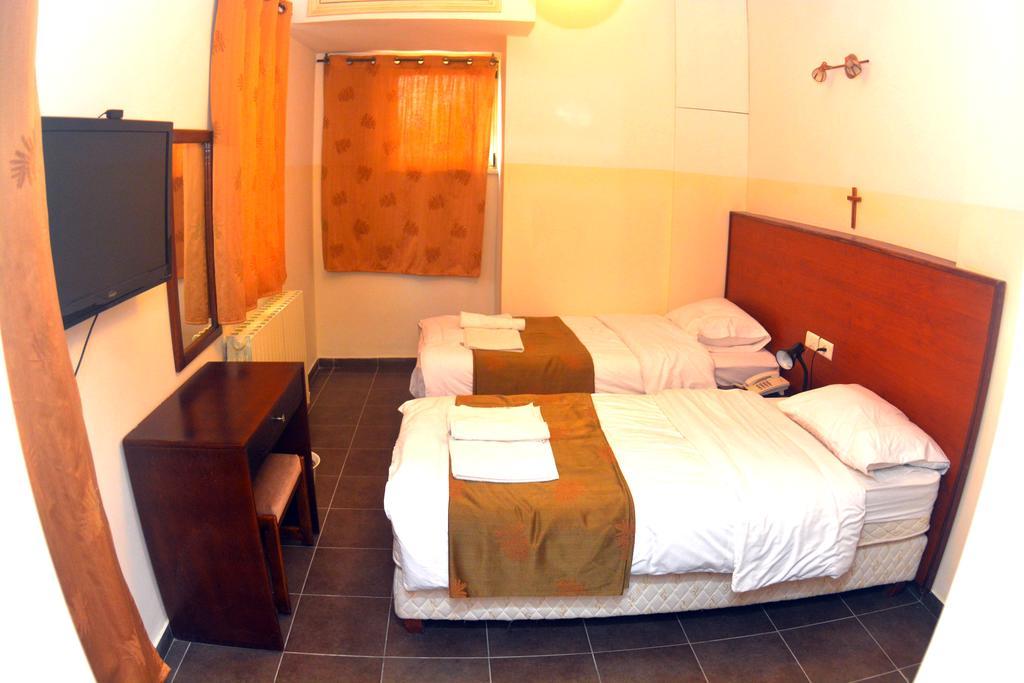 St Thomas Home's -